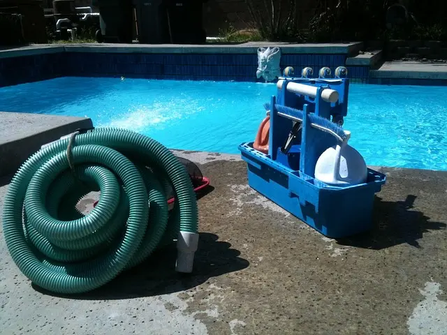 poolcleaning-machine-vacuum-2608051785886202..webp poolcleaning-machine-vacuum-2608051785886202..webp